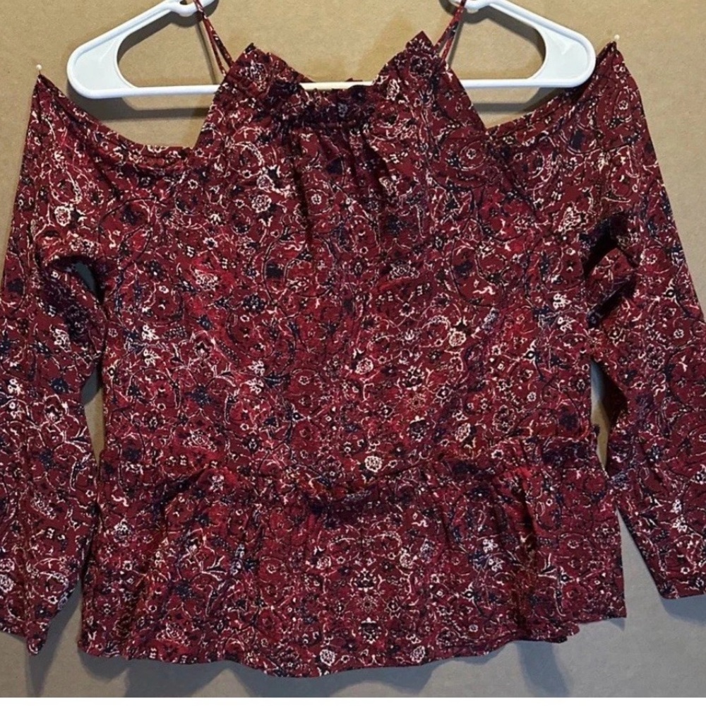 Tavik Burgundy Floral Cold Shoulder Blouse Size M - Picture 3 of 4